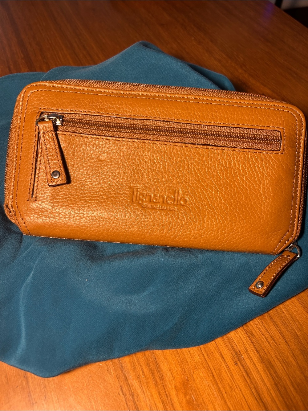 Tignanello Caramel Tan Leather Zip Wallet